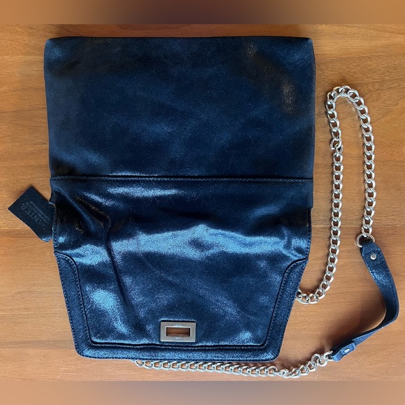 Danier Leather Purse - Picture 4 of 6